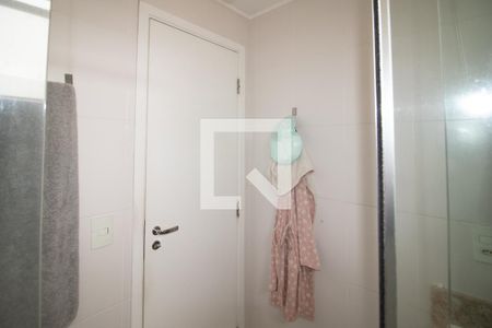 Apartamento para alugar com 70m², 2 quartos e 1 vagaBanheiro da suite