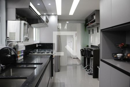 Apartamento à venda com 168m², 4 quartos e 3 vagasCozinha