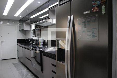 Apartamento à venda com 168m², 4 quartos e 3 vagasCozinha