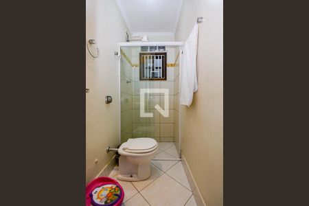 Casa à venda com 291m², 5 quartos e 3 vagas Casa à venda com 291m², 5 quartos e 3 vagasBanheiro Social