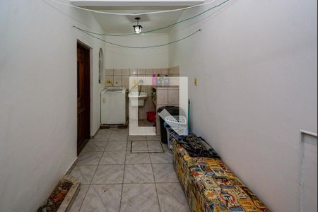 Casa à venda com 291m², 5 quartos e 3 vagas Casa à venda com 291m², 5 quartos e 3 vagasÁrea de Serviço