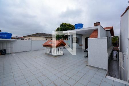 Casa à venda com 291m², 5 quartos e 3 vagas Casa à venda com 291m², 5 quartos e 3 vagasquintal - area de cima