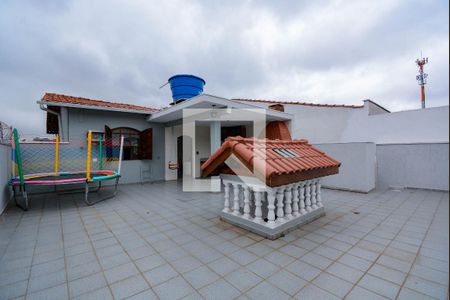 Casa à venda com 291m², 5 quartos e 3 vagas Casa à venda com 291m², 5 quartos e 3 vagasquintal - area de cima