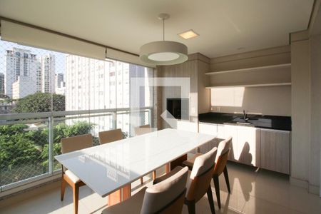 Varanda  de apartamento à venda com 3 quartos, 110m² em Vila Olímpia, São Paulo