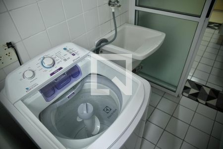 Apartamento à venda com 61m², 3 quartos e 1 vagaÁrea de Serviço