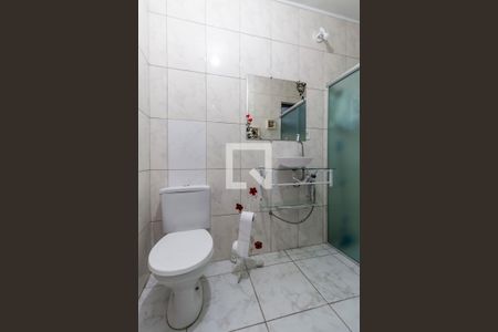 Casa à venda com 127m², 2 quartos e 6 vagasBanheiro de Serviço