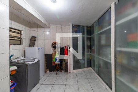 Casa à venda com 127m², 2 quartos e 6 vagasÁrea de Serviço