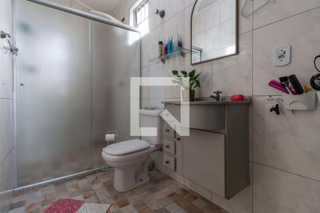 Casa à venda com 127m², 2 quartos e 6 vagasBanheiro Suíte 2