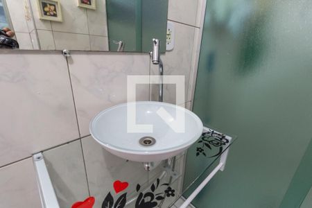 Casa à venda com 127m², 2 quartos e 6 vagasBanheiro de Serviço