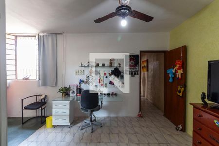 Casa à venda com 127m², 2 quartos e 6 vagasSuíte 2