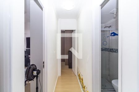 Corredor de apartamento à venda com 2 quartos, 45m² em Sítio Pinheirinho, São Paulo