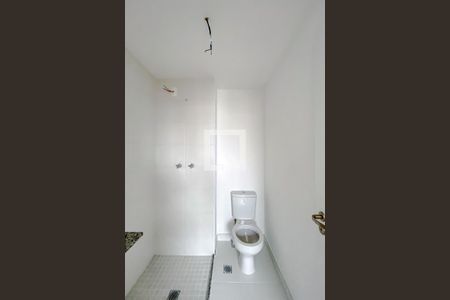Banheiro de kitnet/studio à venda com 1 quarto, 18m² em Brás, São Paulo