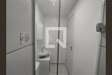 Apartamento para alugar com 36m², 2 quartos e sem vagaBanheiro