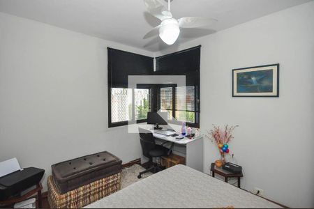 Apartamento à venda com 180m², 4 quartos e 4 vagas Apartamento à venda com 180m², 4 quartos e 4 vagasQuarto