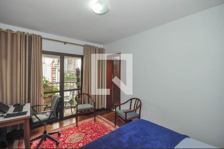 Apartamento à venda com 180m², 4 quartos e 4 vagas Apartamento à venda com 180m², 4 quartos e 4 vagasSuíte 3