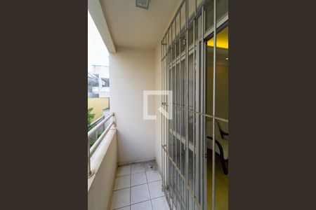 Varanda da sala  de apartamento para alugar com 3 quartos, 104m² em Castelo, Belo Horizonte