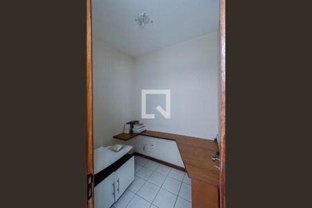 Apartamento para alugar com 104m², 3 quartos e 2 vagasQuarto de serviço 
