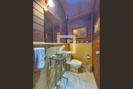 Lavabo 1 andar de casa de condomínio à venda com 5 quartos, 395m² em Retiro do Chalé, Brumadinho