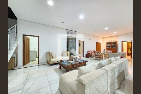 Sala 2 andar de casa de condomínio à venda com 5 quartos, 395m² em Retiro do Chalé, Brumadinho