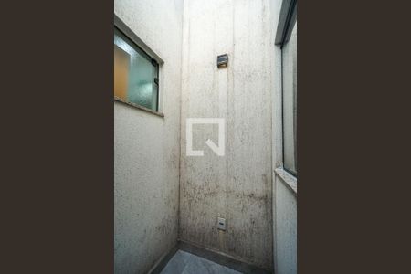 Casa à venda com 115m², 3 quartos e 3 vagasJardim de inverno