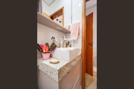 Casa à venda com 115m², 3 quartos e 3 vagasBanheiro da suíte