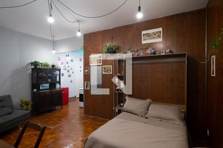 Sala  de kitnet/studio para alugar com 1 quarto, 40m² em República, São Paulo