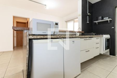 Cozinha de apartamento à venda com 1 quarto, 45m² em Vila Nova Conceição, São Paulo