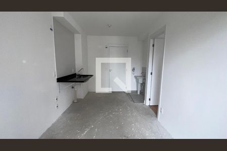 Sala e cozinha de apartamento à venda com 1 quarto, 27m² em Pinheiros, São Paulo