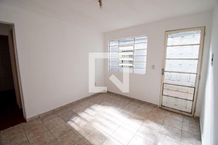 Sala de casa para alugar com 1 quarto, 65m² em Conjunto U, Brasília
