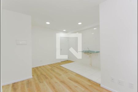 Sala  de apartamento para alugar com 2 quartos, 43m² em Vila Galvão, Guarulhos