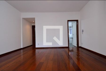 Sala de estar de apartamento à venda com 3 quartos, 106m² em Funcionários, Belo Horizonte