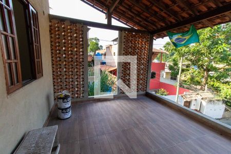 varanda de casa à venda com 3 quartos, 65m² em Maria Paula, Niterói