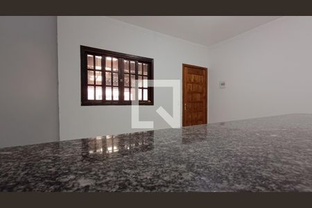 Sala de casa para alugar com 2 quartos, 56m² em Jardim Eucalíptos, Sorocaba
