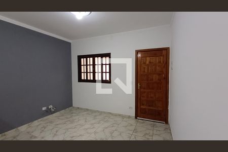 Sala de casa para alugar com 2 quartos, 56m² em Jardim Eucalíptos, Sorocaba