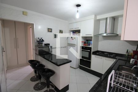 Apartamento à venda com 100m², 2 quartos e 1 vagaCozinha