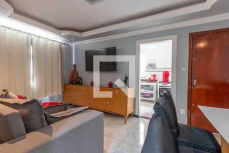 Sala de apartamento à venda com 3 quartos, 68m² em Flávio de Oliveira (barreiro), Contagem