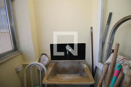 Apartamento à venda com 69m², 2 quartos e 1 vagaÁrea de Serviço