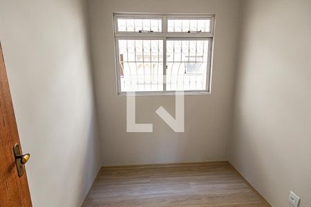 Quarto 2 de apartamento para alugar com 3 quartos, 57m² em Santa Rosa, Belo Horizonte
