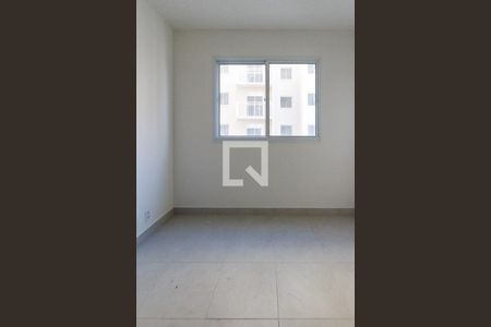 Sala de apartamento para alugar com 2 quartos, 35m² em Vila Ivone, São Paulo