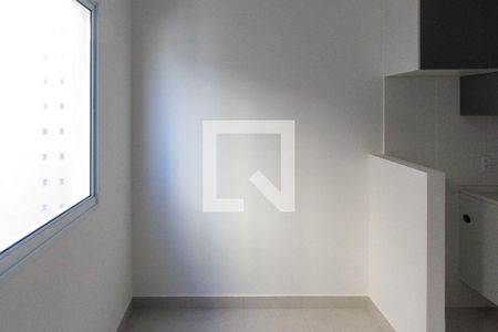 Sala de apartamento para alugar com 2 quartos, 35m² em Vila Ivone, São Paulo