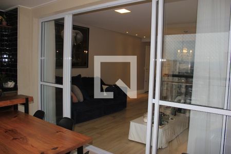 Apartamento à venda com 87m², 2 quartos e 2 vagasVaranda gourmet da sala