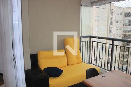 Apartamento à venda com 87m², 2 quartos e 2 vagasVaranda gourmet da sala