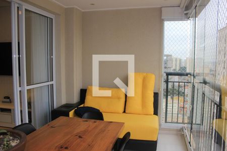 Apartamento à venda com 87m², 2 quartos e 2 vagasVaranda gourmet da sala