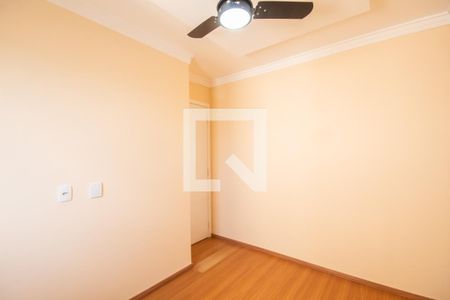 Apartamento à venda com 47m², 2 quartos e 1 vagaQuarto 2