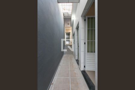 Casa para alugar com 48m², 1 quarto e sem vagaCorredor / Entrada 