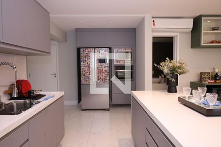 Cozinha de apartamento à venda com 3 quartos, 147m² em Pompeia, São Paulo