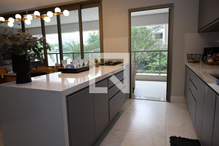 Cozinha de apartamento à venda com 3 quartos, 147m² em Pompeia, São Paulo