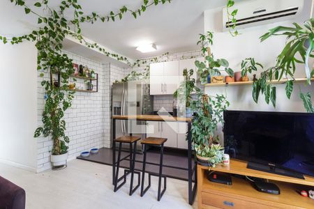 Sala de apartamento à venda com 2 quartos, 90m² em Indianópolis, São Paulo