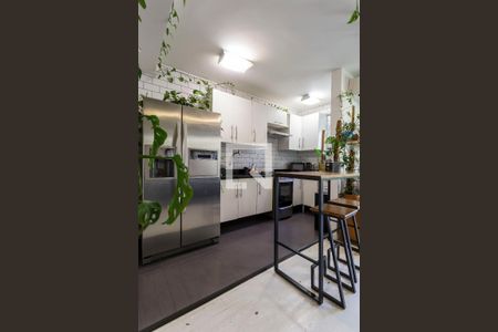 Apartamento à venda com 90m², 2 quartos e 2 vagasCozinha