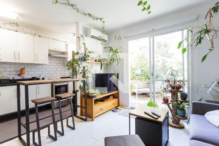 Sala de apartamento à venda com 2 quartos, 90m² em Indianópolis, São Paulo